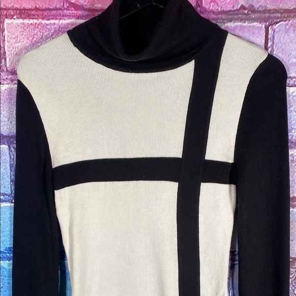J.J. BASICS Medium Black White Colorblock Mock Neck Long Sleeve Top Minimalist M - Picture 4 of 8